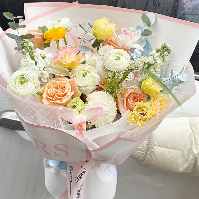 Smooth texture flower wrapping paper