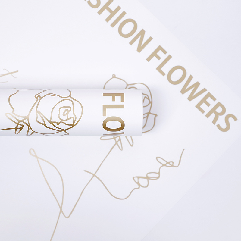Papir za zamatanje Flower Love-Bouquet s uzorkom ruža
