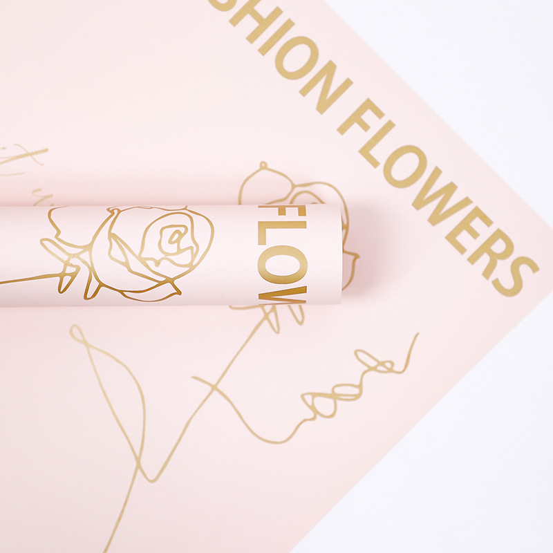 Papir za zamatanje Flower Love-Bouquet s uzorkom ruža